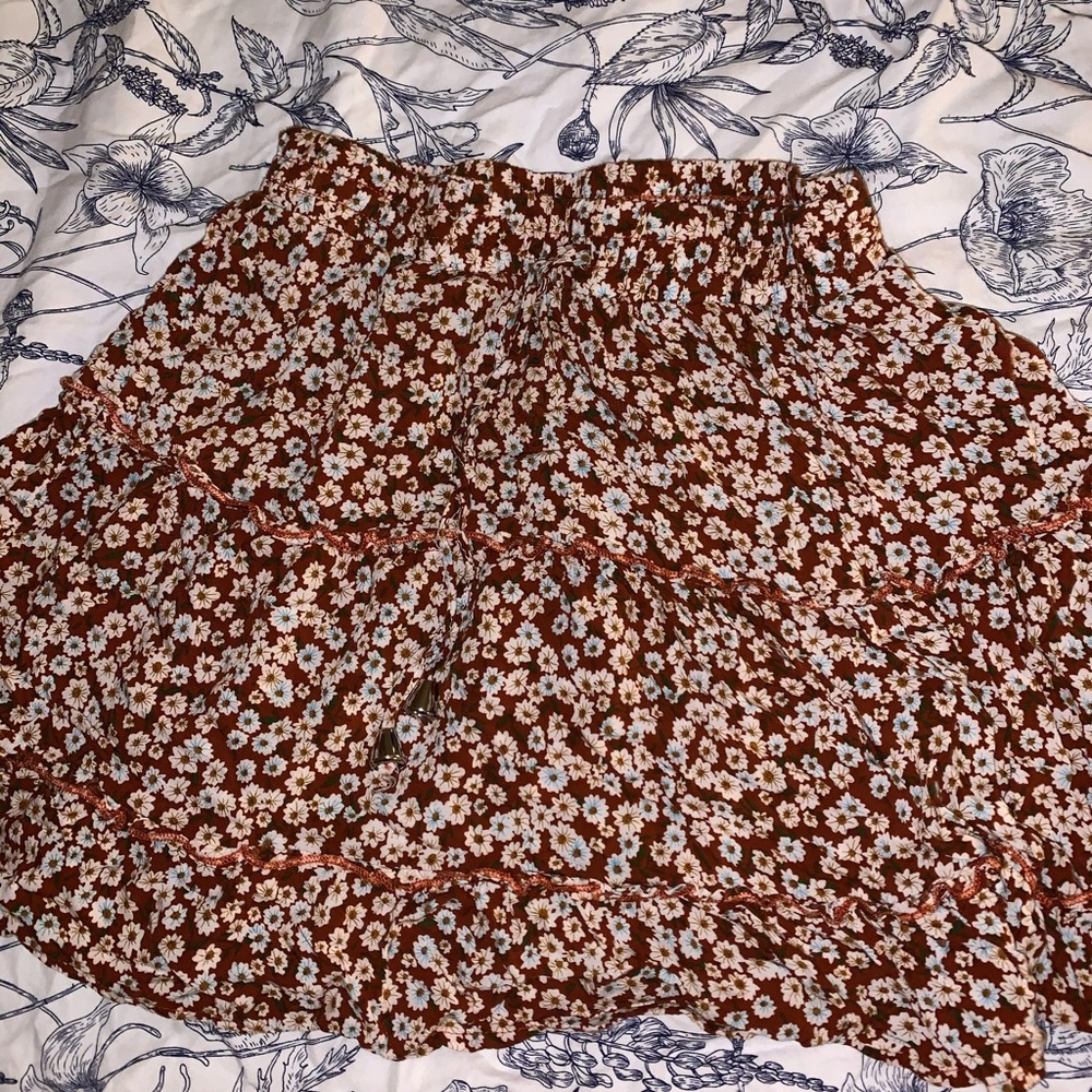 Floral Women’s Skirt size SML